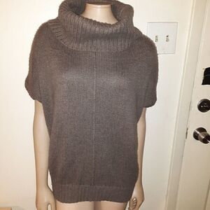 Old Navy, XS, brown Turtle neck, short sleeve swea